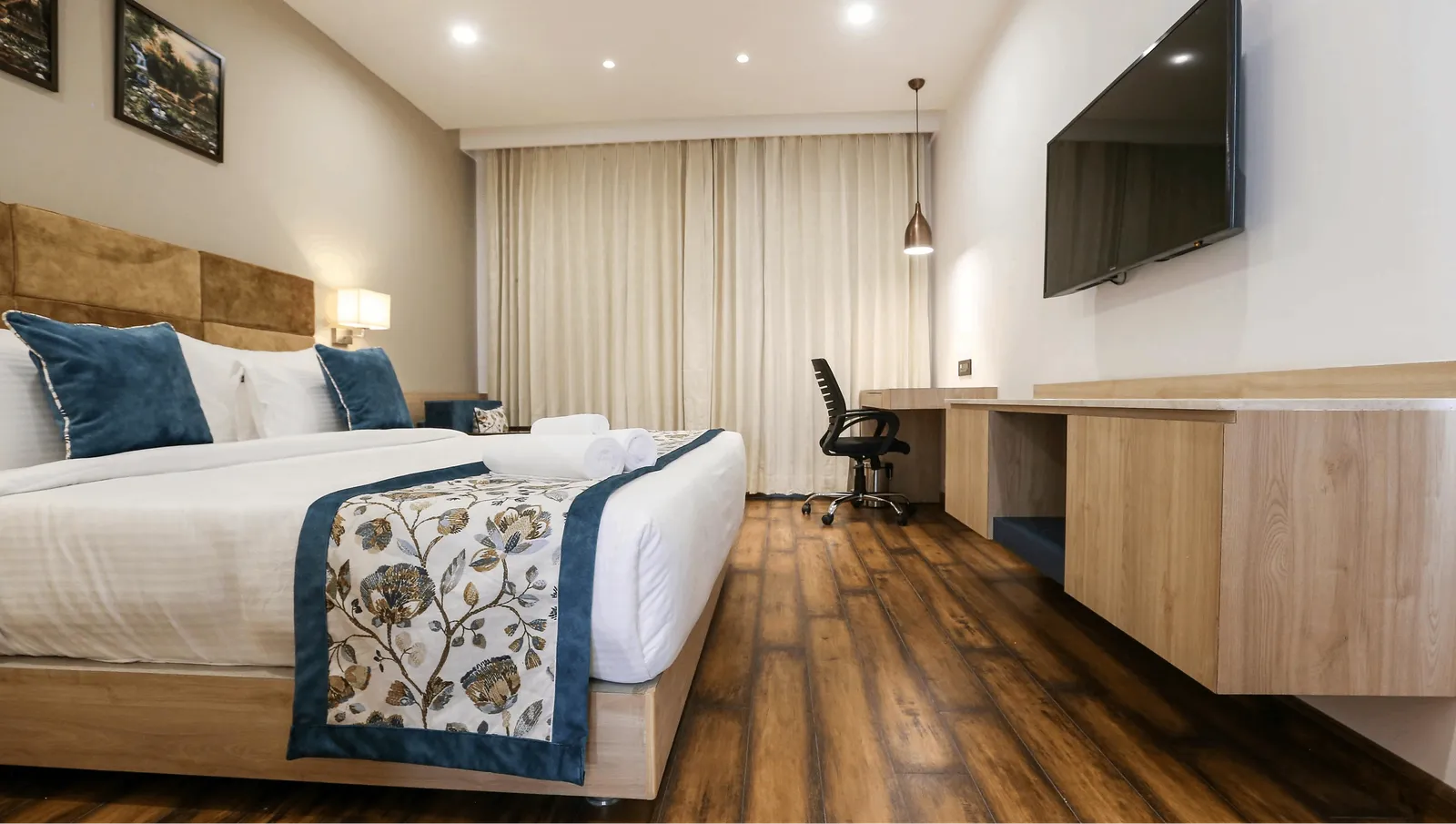 Premium Room